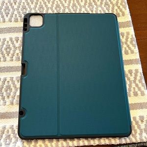Supveco magnetic iPad Pro case 12.9” teal